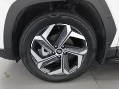 2023 Hyundai Tucson L 1.5T AT 2WD LUX Premium, белый — фото 17