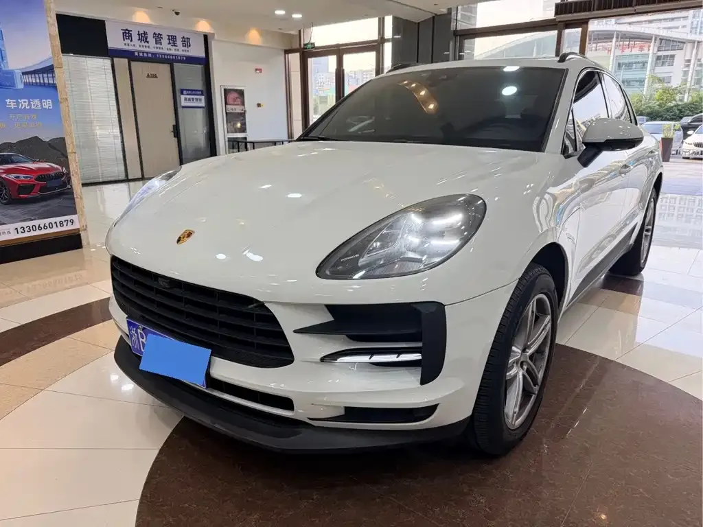 2021 Porsche Macan 2.0T