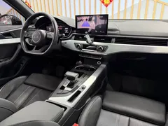 2022 Audi A4L 40 TFSI Luxury Sport — фото 11