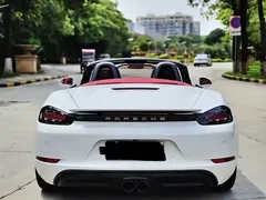 2022 Porsche 718 Boxster 2.0T, белый — фото 13
