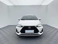 2022 Toyota Yaris L Zhixuan X 1.5L CVT Luxury Plus, белый — фото 2