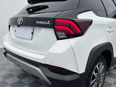 2022 Toyota Yaris L Zhixuan X 1.5L CVT Luxury Plus, белый — фото 9