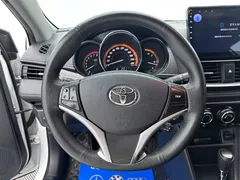 2022 Toyota Yaris L Zhixuan X 1.5L CVT Luxury Plus, белый — фото 15