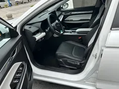 2022 Geely Emgrand L 1.4T CVT Flagship, белый — фото 9