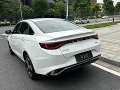 2022 Geely Emgrand L 1.4T CVT Flagship, белый — фото 15