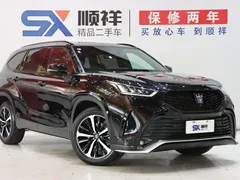2021 Toyota Crown Kluger 2.5L HEV 4WD Premium, чёрный — фото 3