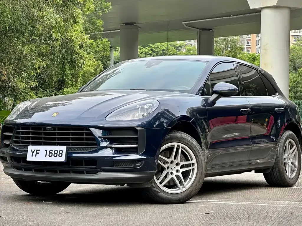 2021 Porsche Macan 2.0T