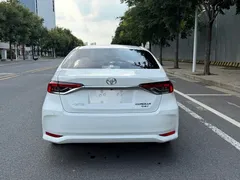 2023 Toyota Corolla 1.2T Elite, белый — фото 5
