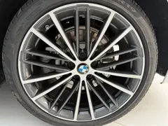 2022 BMW 5 Series 530Li xDrive M Sport Package, белый — фото 6
