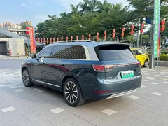 2024 Aito M9 EREV Ultra 52kWh 6-seat, синий — фото 3