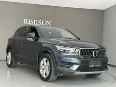 2021 Volvo XC40 4WD Fashion, синий — фото 3