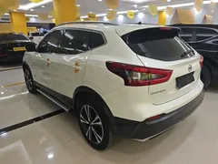 2022 Nissan Qashqai 2.0L CVT XV Prem Luxury, белый — фото 5
