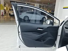 2021 Toyota Corolla 1.2T S-CVT Elite Plus, белый — фото 7