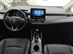 2021 Toyota Corolla 1.2T S-CVT Elite Plus, белый — фото 12