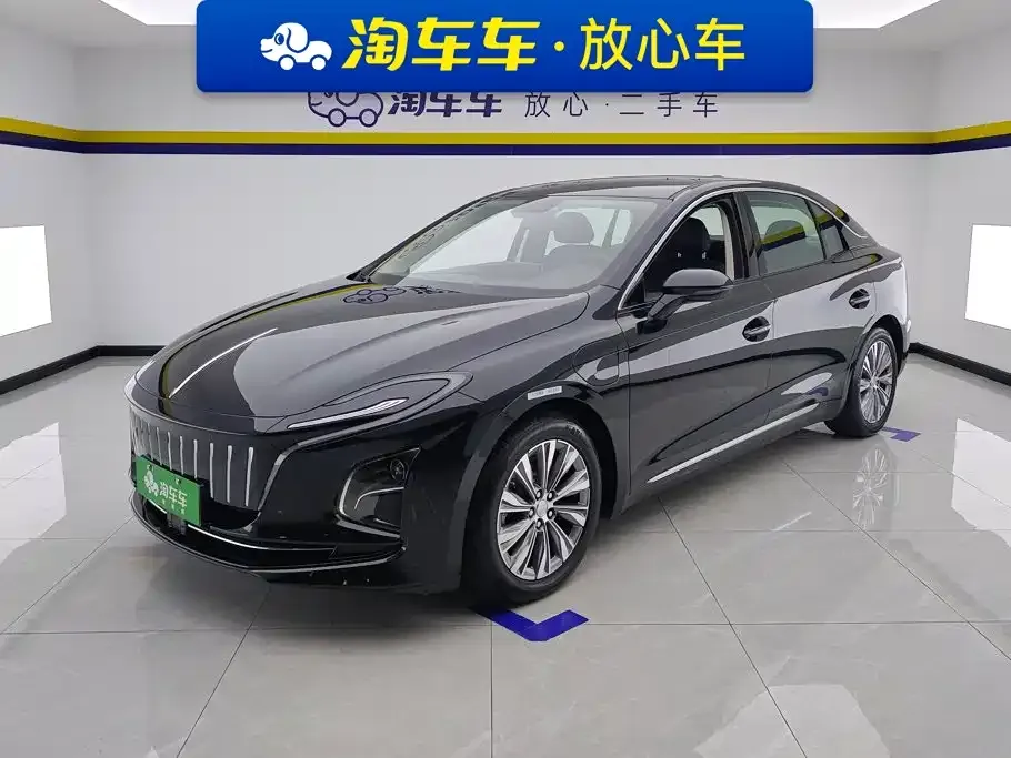 2024 Hongqi E-QM5 EV 500km Travel