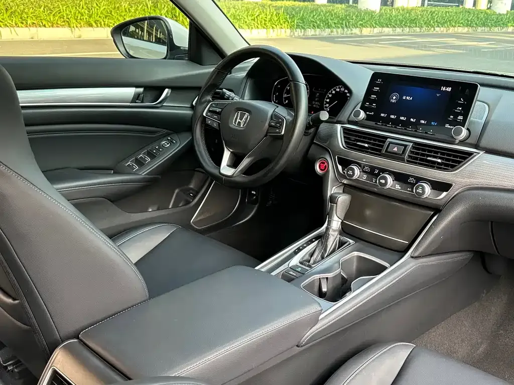 2018 Honda Accord 260TURBO Elite