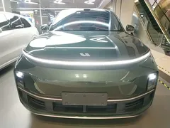 2025 Li Auto L9 Smart Refresh, зелёный — фото 3