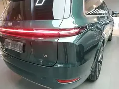2025 Li Auto L9 Smart Refresh, зелёный — фото 8