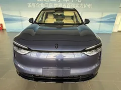 2026 Aito M7 EREV Ultra 4WD 5-seat 192-line Lidar, синий — фото 5