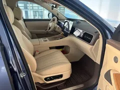 2026 Aito M7 EREV Ultra 4WD 5-seat 192-line Lidar, синий — фото 23