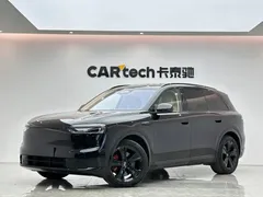 2026 Aito M7 EREV Pro+ 4WD 5-seat, чёрный — фото 1