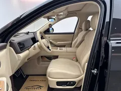 2026 Aito M7 EREV Pro+ 4WD 5-seat, чёрный — фото 8