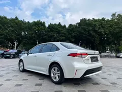 2021 Toyota Levin 185T CVT Luxury, белый — фото 5