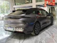 2025 Zeekr 007 GT Long Range RWD Smart Driving 100kWh — фото 5