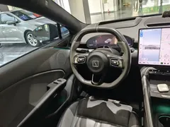 2025 Zeekr 007 GT Long Range RWD Smart Driving 100kWh — фото 13