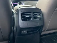 2024 BYD Qin PLUS Honor DM-i PHEV 55km Leading, белый — фото 11