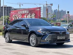 2019 Toyota Avalon Hybrid 2.5L XLE Premium, чёрный — фото 3