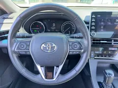 2019 Toyota Avalon Hybrid 2.5L XLE Premium, чёрный — фото 12