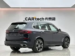 2022 BMW X5 40Li Premium M Sport Package, чёрный — фото 5