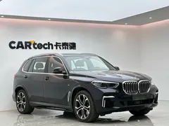 2022 BMW X5 40Li Premium M Sport Package, чёрный — фото 6