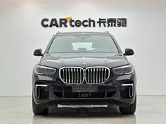 2022 BMW X5 40Li Premium M Sport Package, чёрный — фото 7