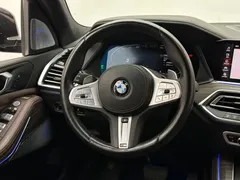 2022 BMW X5 40Li Premium M Sport Package, чёрный — фото 12