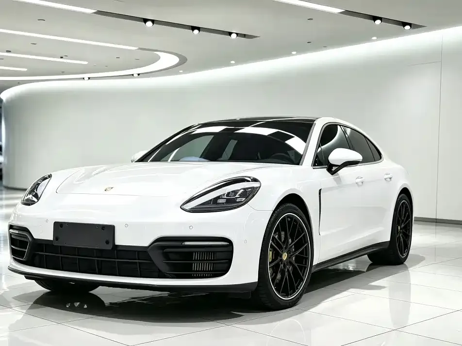 2022 Porsche Panamera 2.9T