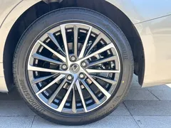 2021 Lexus ES 300h Hybrid Premium — фото 19