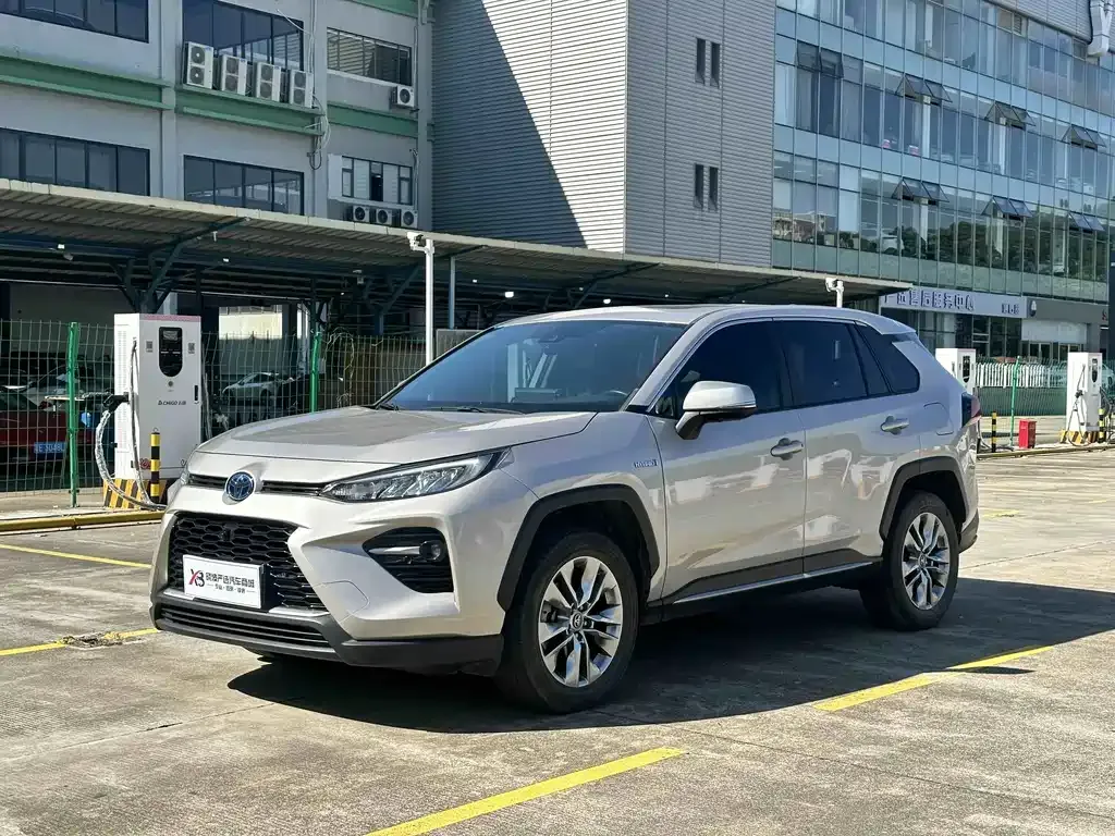 2022 Toyota Wildlander Hybrid 2.5L E-CVT 2WD Luxury