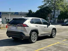 2022 Toyota Wildlander Hybrid 2.5L E-CVT 2WD Luxury — фото 4
