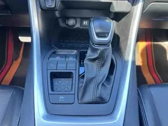 2022 Toyota Wildlander Hybrid 2.5L E-CVT 2WD Luxury — фото 10