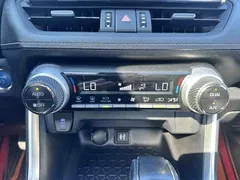 2022 Toyota Wildlander Hybrid 2.5L E-CVT 2WD Luxury — фото 11