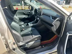 2022 Toyota Wildlander Hybrid 2.5L E-CVT 2WD Luxury — фото 19
