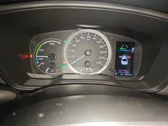 2022 Toyota Levin 1.8H Hybrid E-CVT Sport, белый — фото 7
