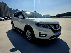 2021 Nissan X-Trail 2.0L CVT 2WD XL Premium Connected, белый — фото 2