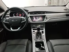 2021 Geely Emgrand UP 1.5L CVT, белый — фото 12