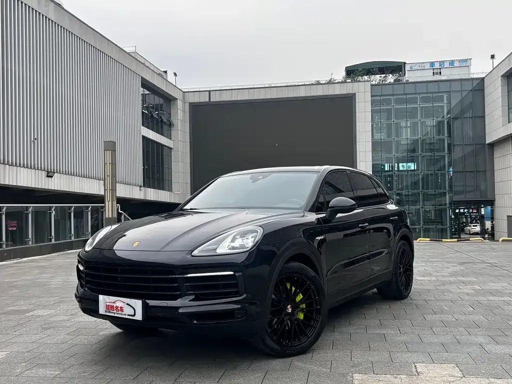 2022 Porsche Cayenne E-Hybrid 2.0T PHEV Platinum