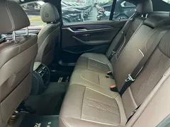 2022 BMW 5 Series 530Li M Sport Package, белый — фото 10