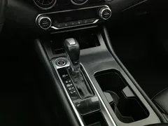 2021 Nissan Sylphy 1.6L XL CVT, белый — фото 13