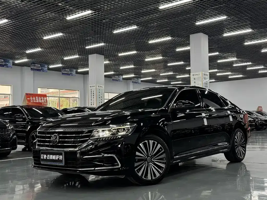 2021 Volkswagen Passat 330TSI Luxury